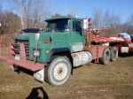 2000 MACK Model RD688S Tandem Axle Truck Tractor